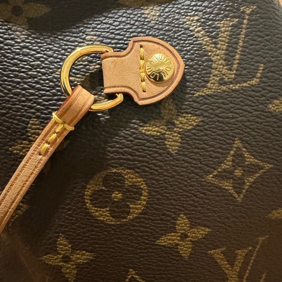 LV Neverfull GM Monogram Bag - Picture 11 of 14